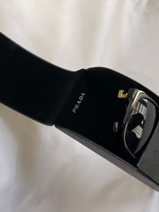 Prada ladies\' black sunglasses, like new